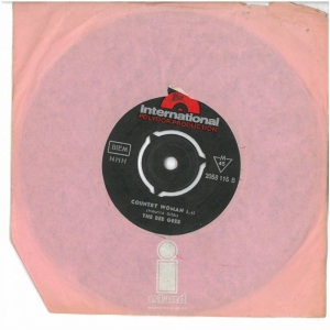 -Country Woman & How can you mend a broken heart-The Bee Gees